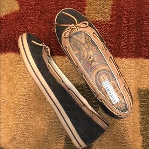 SPERRY CORDUROY FLATS